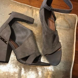 Call it spring chunky peep toe